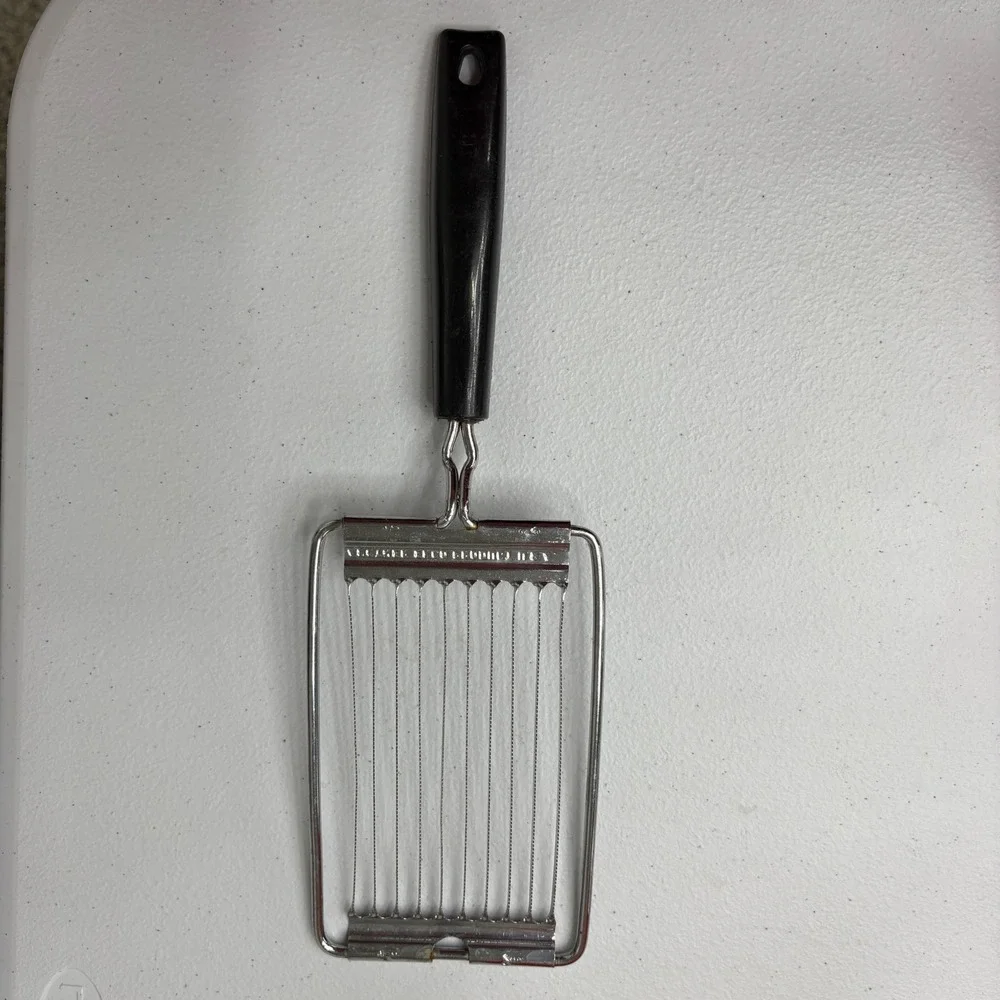 Vintage Ekco Multi‎ Slicer Tool Serrated Wires  Made in USA tomato egg avocado